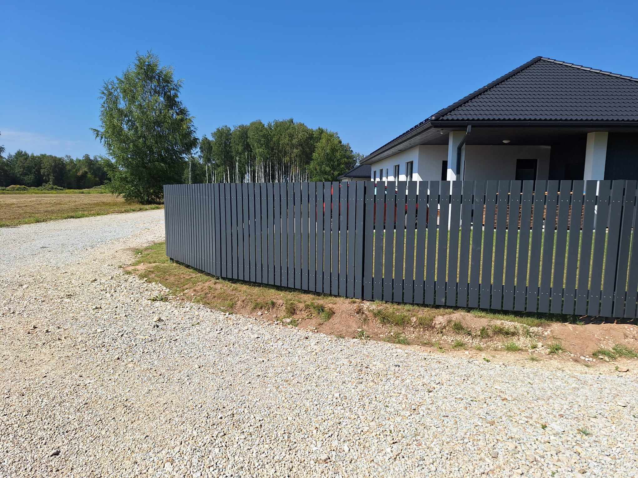 Keevisvõrkaed paigaldus kooliterritooriumil Eestis